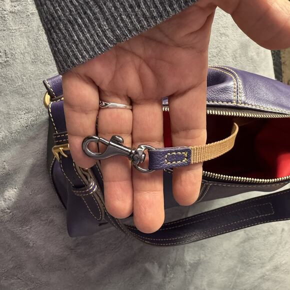 VTG Dooney & Bourke Bag Sophie Hobo Pebble Leather Navy Blue Red Lining 90s - Picture 6 of 15